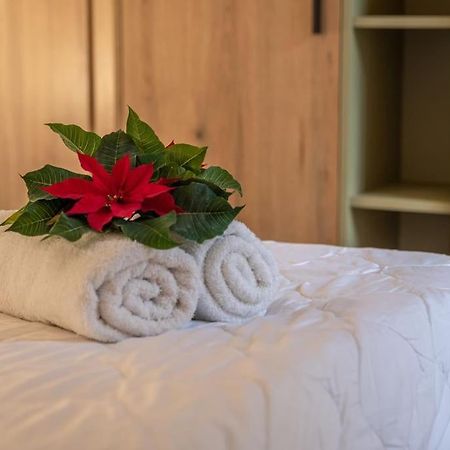 Yro Apartment Ханья Экстерьер фото