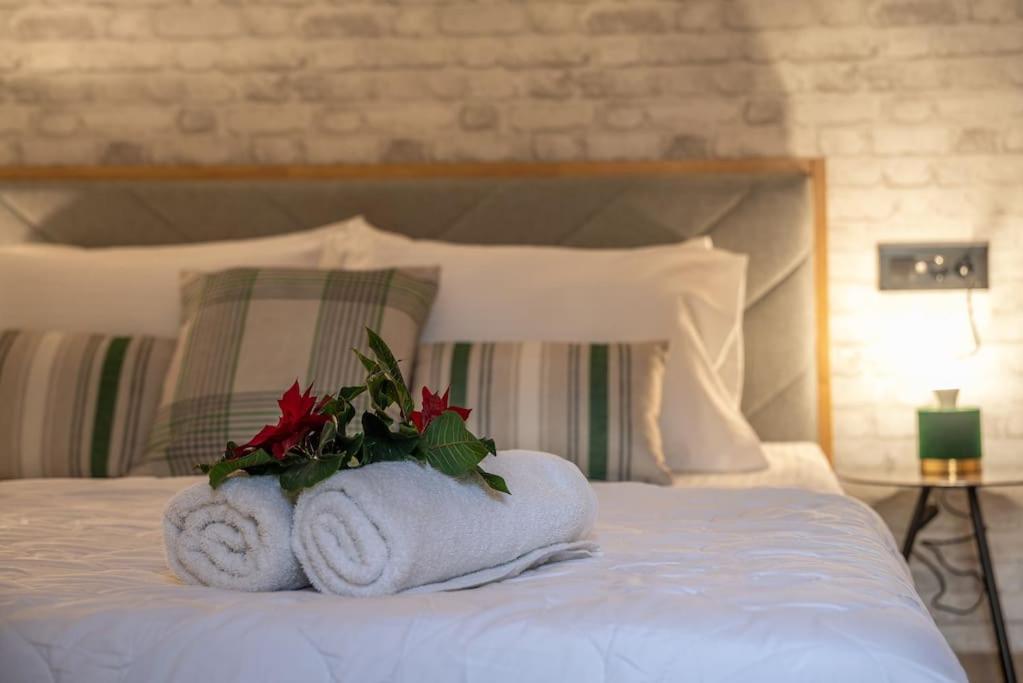 Yro Apartment Ханья Экстерьер фото